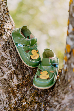 Laste barefoot-jalatsid