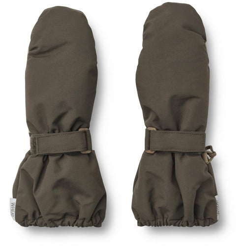 Wheat sooja voodriga talvelabakud, dry black