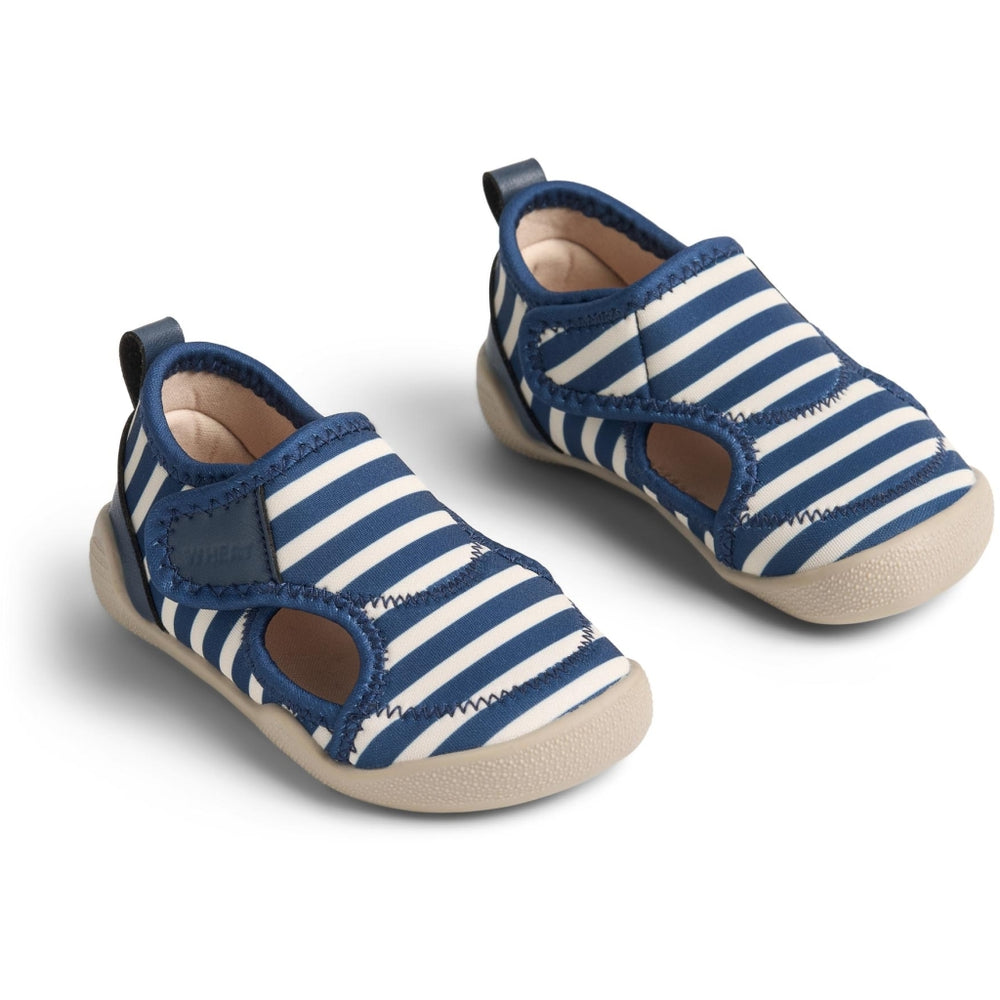 Wheat Swirl rannajalatsid, indigo stripe