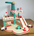 Egmont Toys puidust Garaaž kraanaga