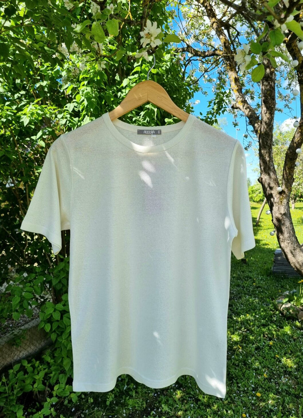 Bourette´i siidist t-särk, White
