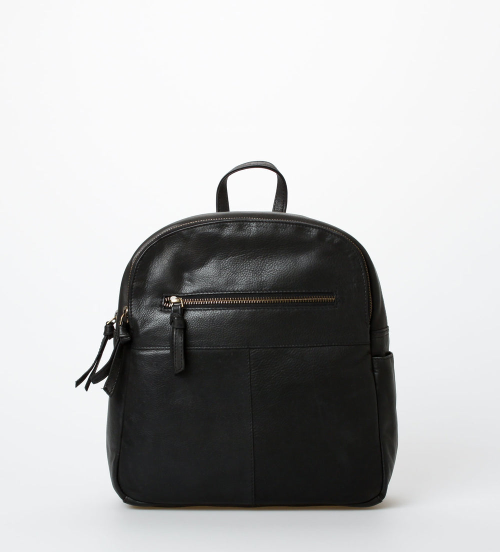 Treats nahast seljakott Alba Common Black