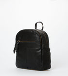 Treats nahast seljakott Alba Common Black