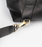 Treats nahast seljakott Ottelia Common Black