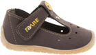 Fare Bare kingad, hall