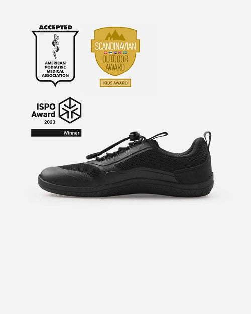 Reima Tallustelu veekindlad tossud, black