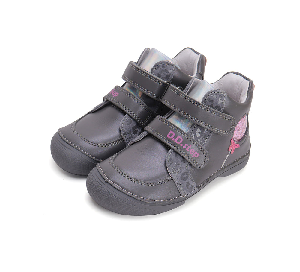 D.D.Step nahast kevad-/sügissaapad, dark grey 063/AW'24