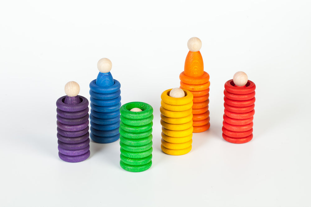 Grapat Nins, rings & coins