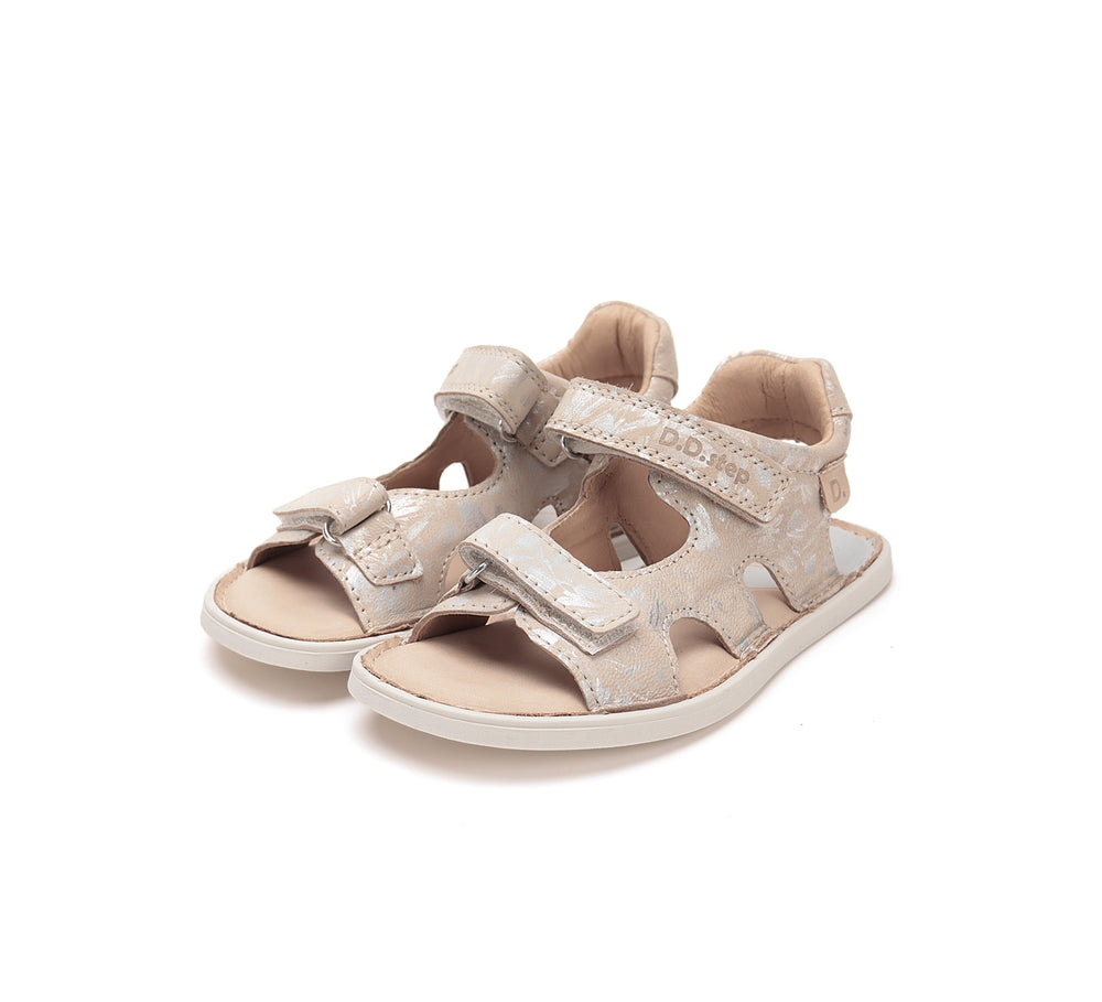 D.D.Step nahast sandaalid, cream 076/SS'25