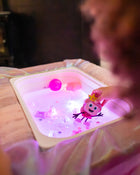 Glo Pals vannitegelane koos valguskuubikutega - Princess Ida