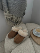 Rosemunde lambanahast sussid, taupe