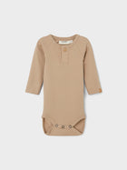 Lil Atelier ISAK Slim body, orgaanilisest puuvillast, tuffet