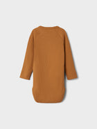 Lil Atelier ISAK Slim body, orgaanilisest puuvillast, chipmunk