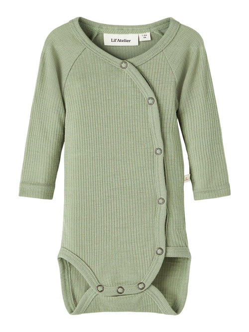 Lil Atelier FABLE meriinovillane body, Oil Green Melange
