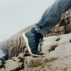Vivobarefoot Magna FG Obsidian-White, naiste matkasaapad