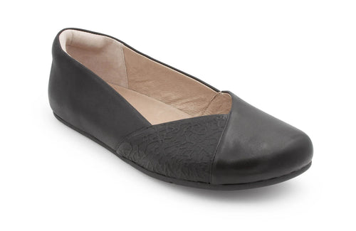 Xero Phoenix leather, black