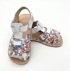 Ok Bare Miami sandaalid, valge+ lilled (G)