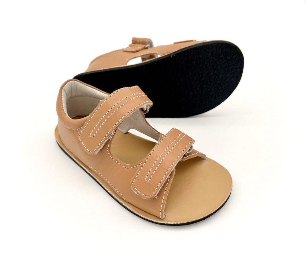 EF Barefoot nahast sandaalid, pruun