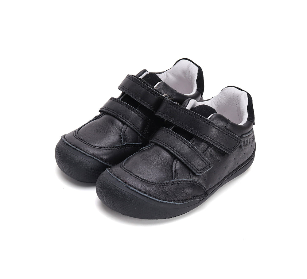 D.D.Step nahast tossud kooli, black 063