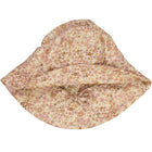 Wheat suvemüts, clam flowers