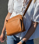 Treats nahast Crossbody Annie Common, cognac