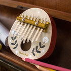 Moulin Roty kalimba, Child After the Rain