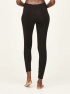 Thought bambusretuusid, Black