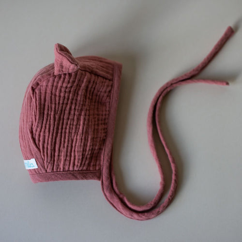MiniMilla musliinkangast beebimüts, marsala mouse