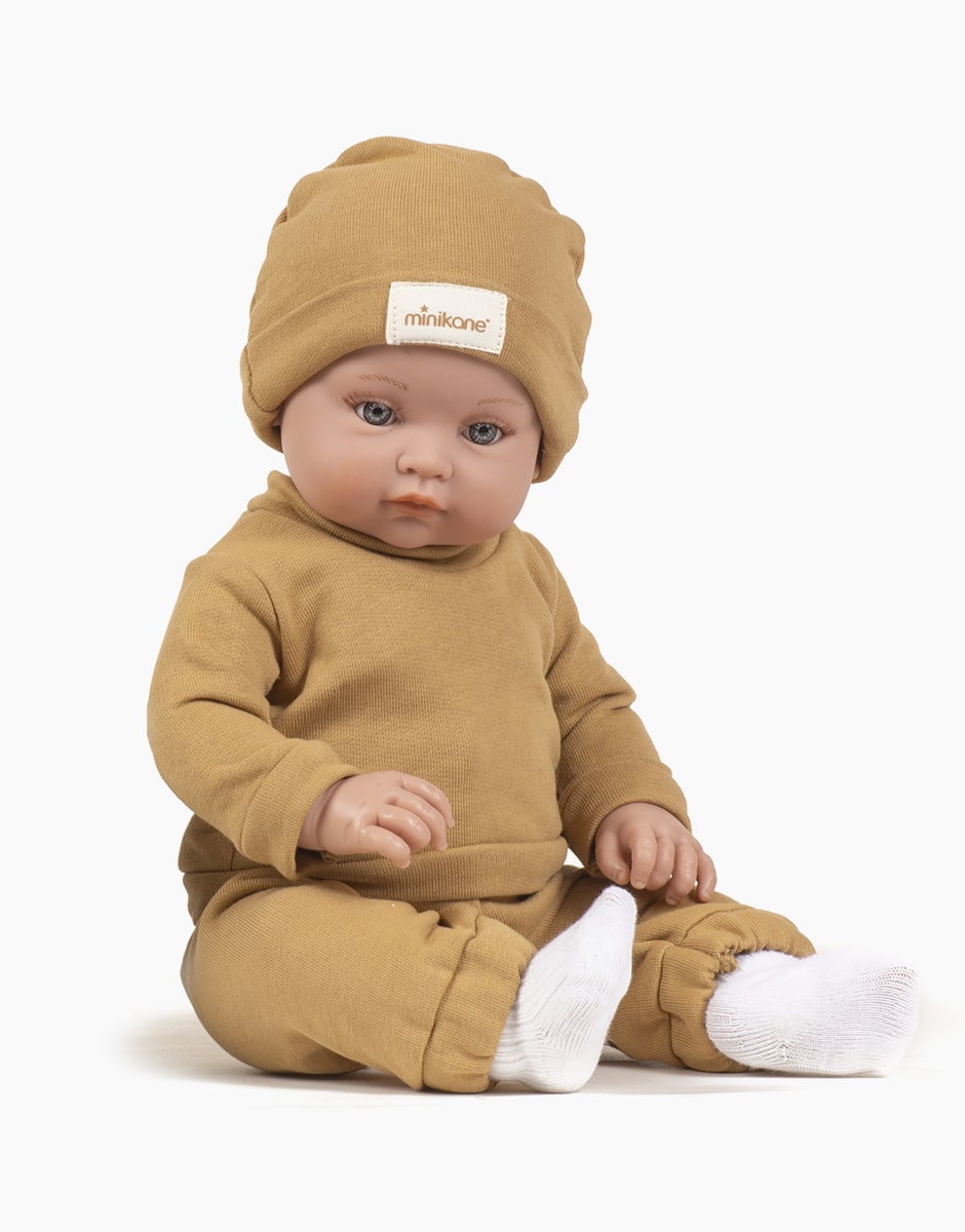 Minikane® Bambinis 47cm beebinukk Yann, Liam Camel dressikomplektiga