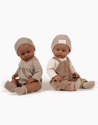 Minikane® Bambinis 47cm beebinukk Augustin, Millaraies velvetist traksipükste ja pluusi komplektiga
