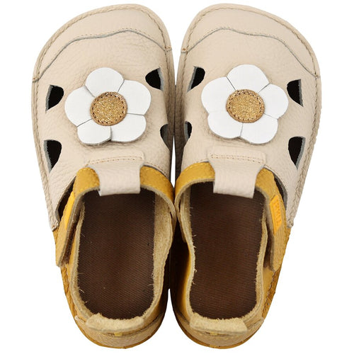 Tikki Nido nahast barefoot sandaalid, Daisy