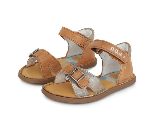 D.D.Step nahast lahtised sandaalid kinnise kannaga, chocolate
