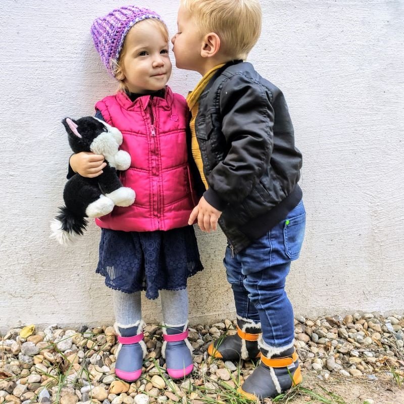 Liliputi Aspen saapad kummitäppidega Laste barefoot jalatsid - HellyK - Kvaliteetsed lasteriided, villariided, barefoot jalatsid