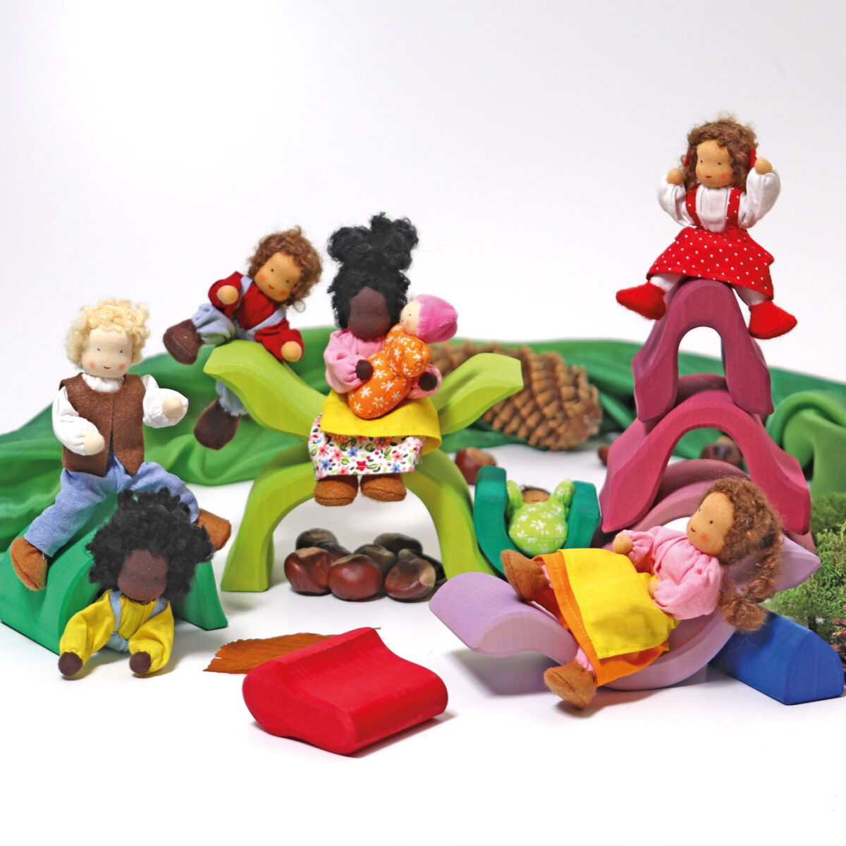 Grimm´s Suur Lill Grimm's puidust mänguasjad - HellyK - Kvaliteetsed lasteriided, villariided, barefoot jalatsid