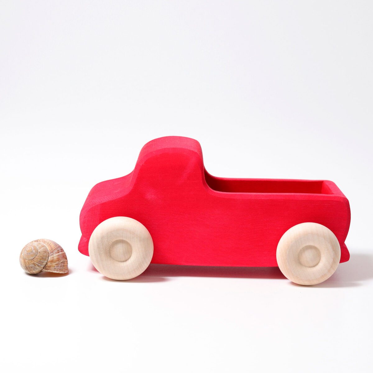 Grimm´s Punane Kastikas Grimm's kõristid, autod ja tõmmatavad mänguasjad - HellyK - Kvaliteetsed lasteriided, villariided, barefoot jalatsid