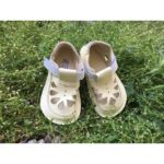 1560_baby-bare-shoes-io-canary-summer-perforation