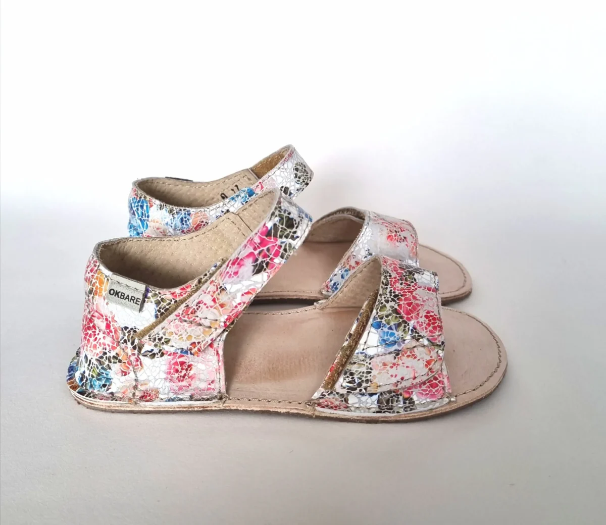 Ok Bare Mirrisa sandaalid, lilled Laste barefoot-jalatsid - HellyK - Kvaliteetsed lasteriided, villariided, barefoot jalatsid