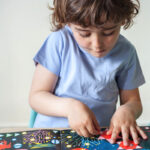poppik-jeu-educatif-poster-puzzle-stickers-activite-manuelle-montessori-3