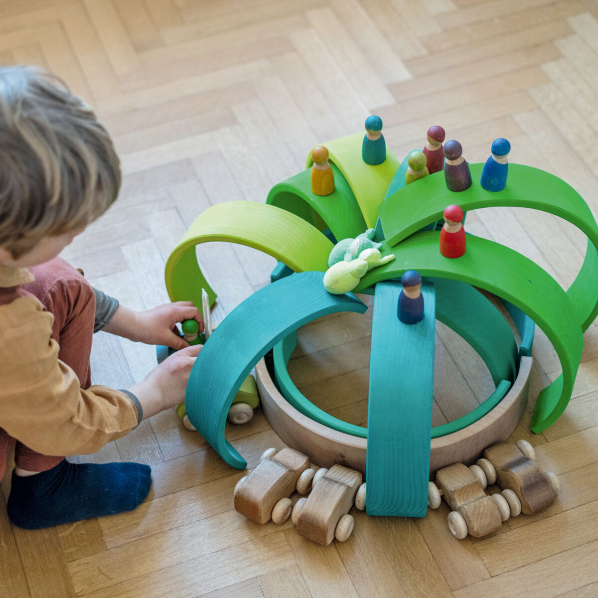 Grimm´s Suur Vikerkaar- Aasaroheline Grimm's puidust mänguasjad - HellyK - Kvaliteetsed lasteriided, villariided, barefoot jalatsid