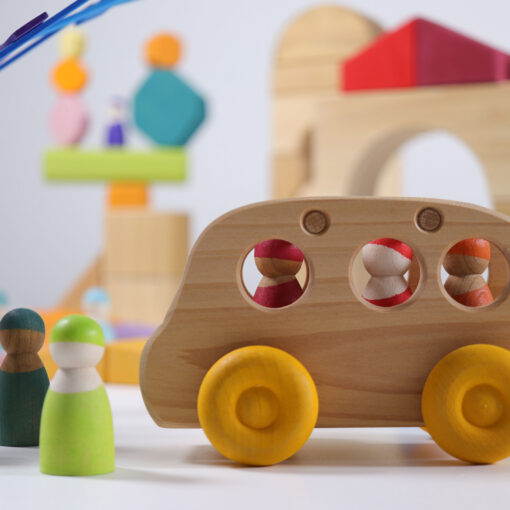 Grimm´s Puidust Buss Grimm´s puidust mänguasjad - HellyK - Kvaliteetsed lasteriided, villariided, barefoot jalatsid