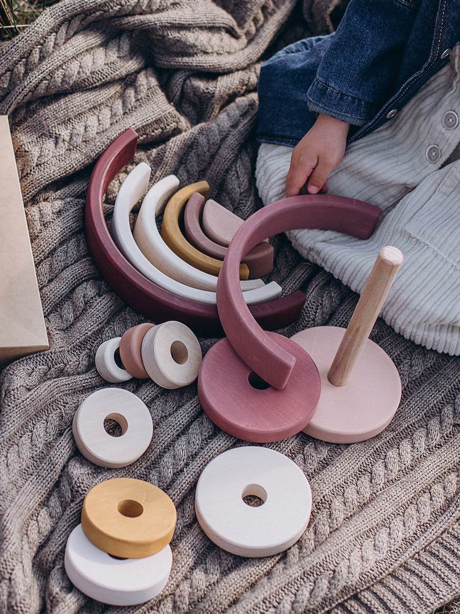 SABO concept puidust suur ladumistorn, Light Pink Mänguasjad - HellyK - Kvaliteetsed lasteriided, villariided, barefoot jalatsid