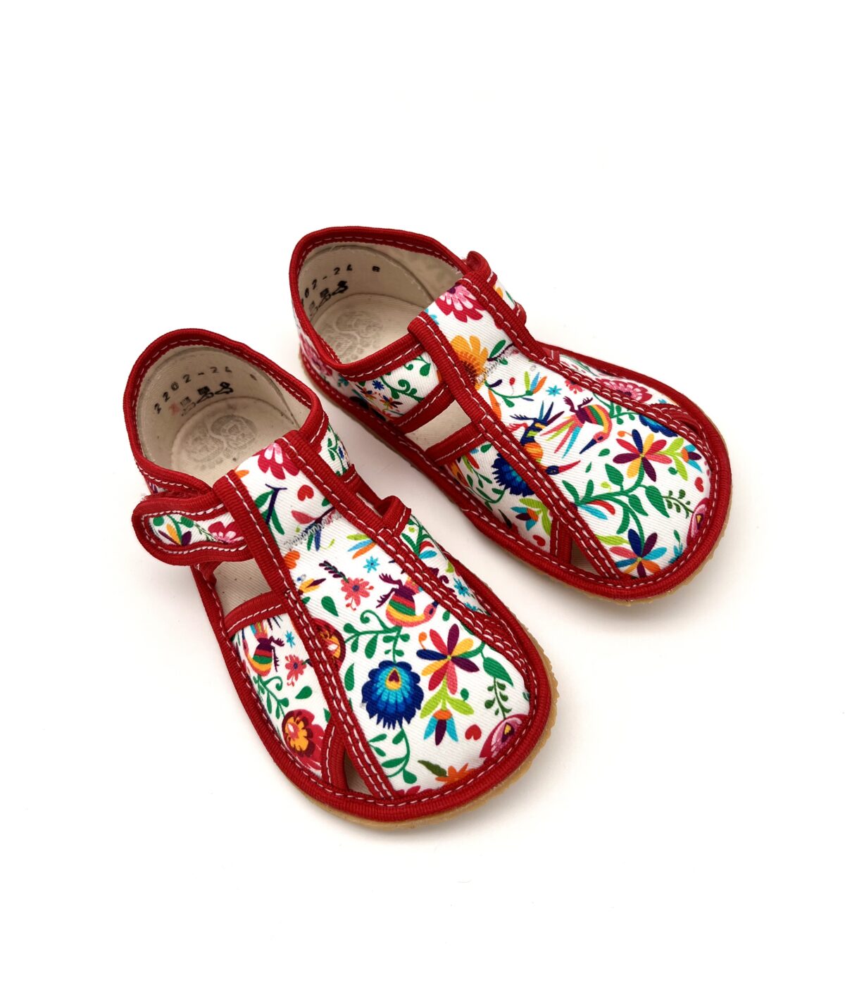Baby Bare sisejalatsid White Folklore Laste barefoot jalatsid - HellyK - Kvaliteetsed lasteriided, villariided, barefoot jalatsid