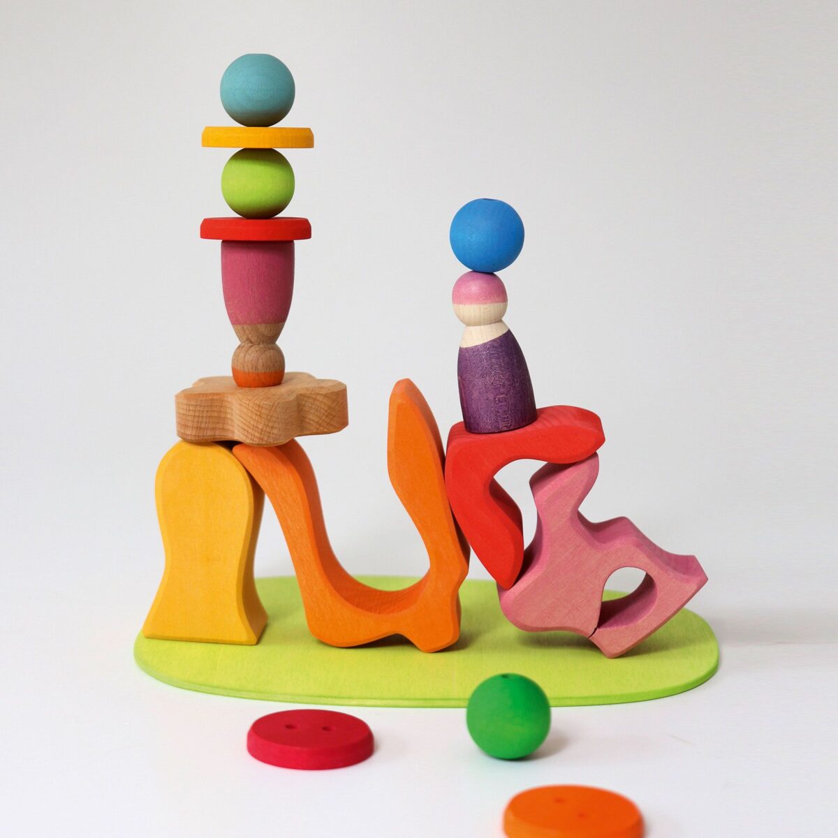 Grimm´s ehituskomplekt “Lilleaasa mängumaailm” Grimm's puidust mänguasjad - HellyK - Kvaliteetsed lasteriided, villariided, barefoot jalatsid