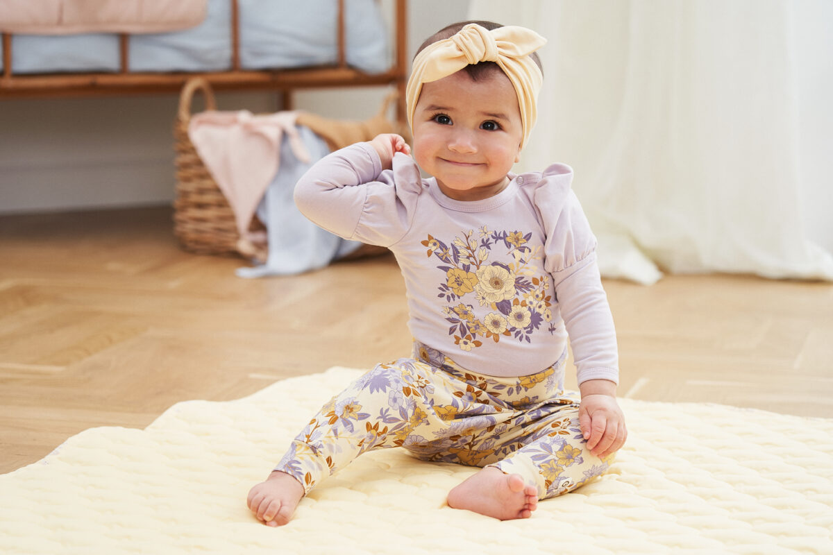 Müsli Cardamine püksid baby, calm yellow Green Cotton - HellyK - Kvaliteetsed lasteriided, villariided, barefoot jalatsid