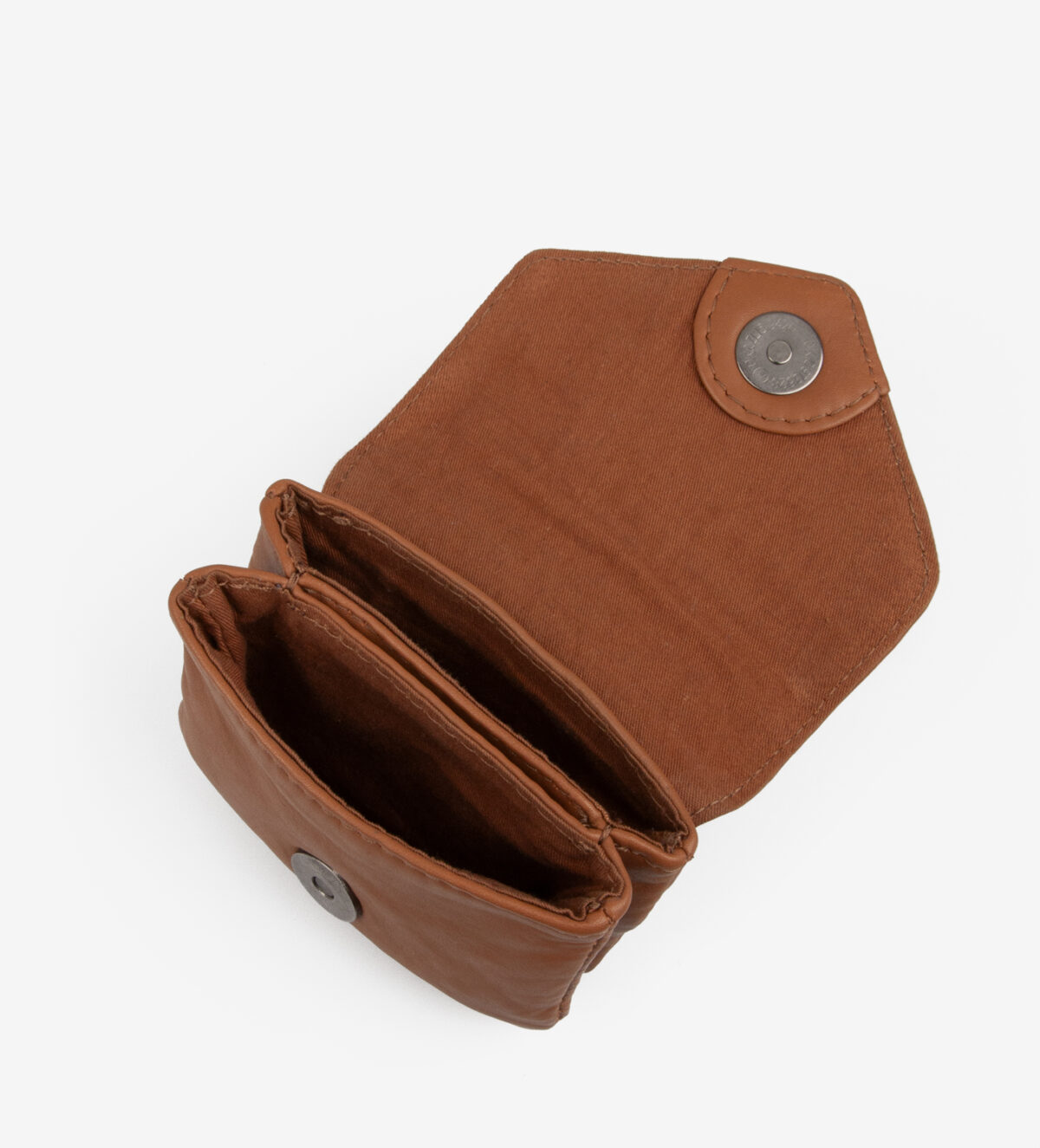 Treats nahast rahakott Faye Soft Cognac Kotid ja rahakotid - HellyK - Kvaliteetsed lasteriided, villariided, barefoot jalatsid