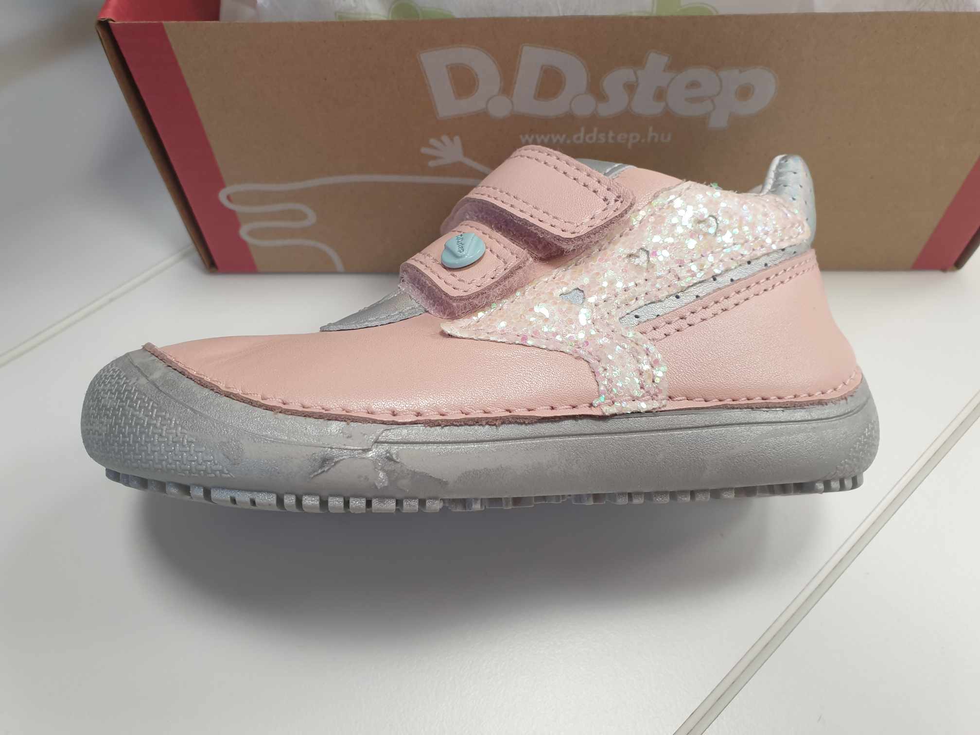 D.D.Step nahast tossud, Baby Pink 063 -Defekt, talla äärest koorub värv maha ! D.D.Step - HellyK - Kvaliteetsed lasteriided, villariided, barefoot jalatsid