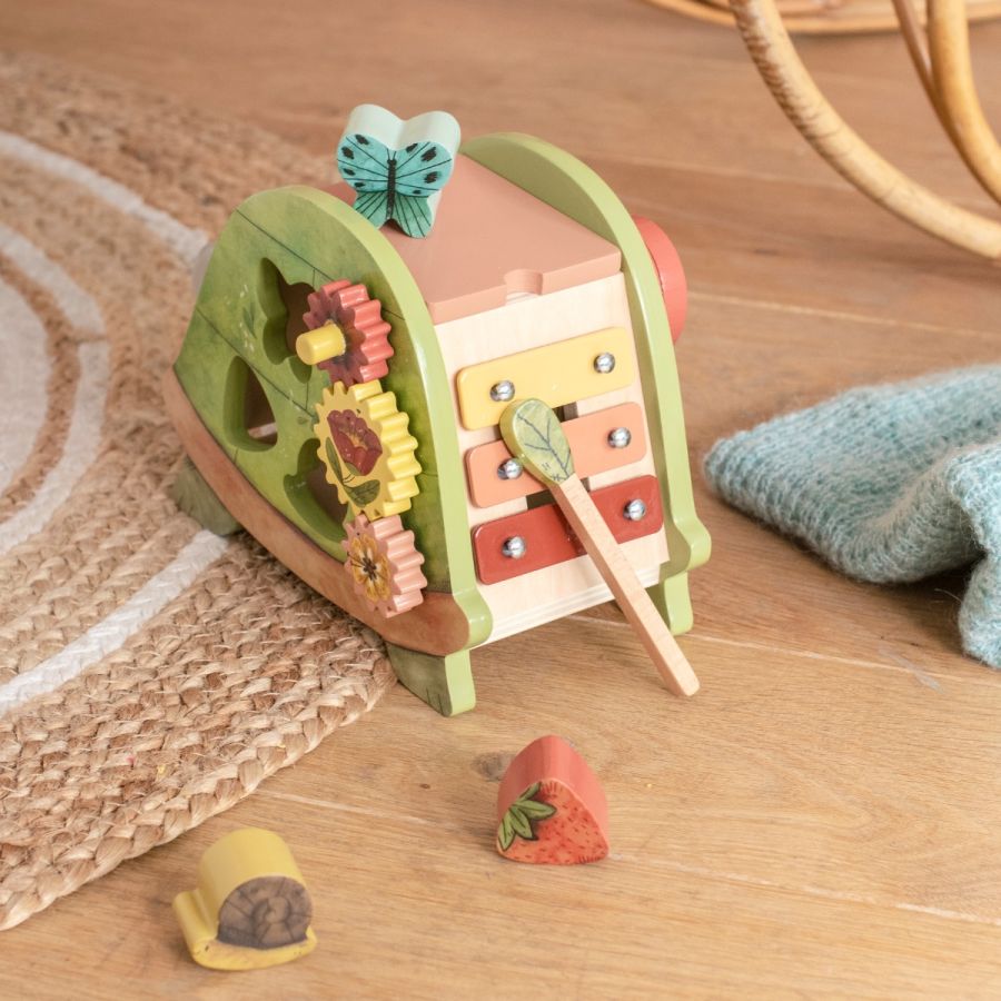 Moulin Roty Aktiivsusmänguasi kilpkonn Lauamängud/mängud - HellyK - Kvaliteetsed lasteriided, villariided, barefoot jalatsid