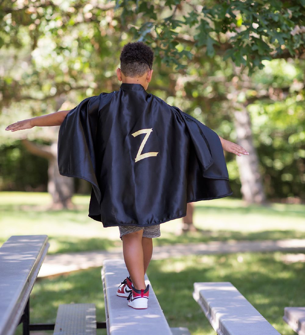 Great Pretenders Zorro keep+ mask Great Pretenders Zorro keep+ mask Great Pretenders kleidid, keebid ja kostüümid - HellyK - Kvaliteetsed lasteriided, villariided, barefoot jalatsid