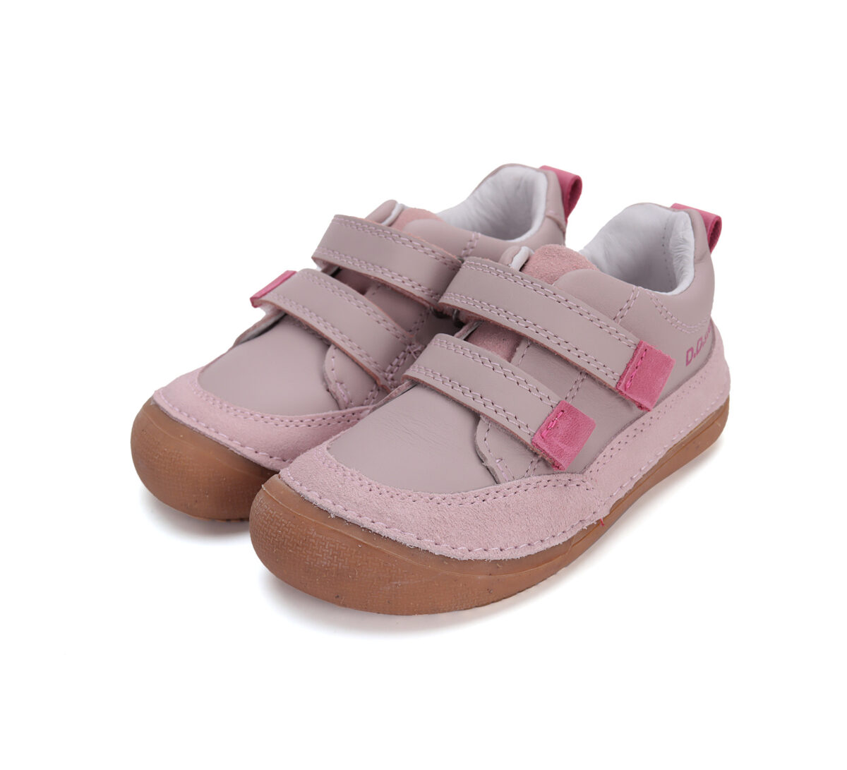 D.D.Step nahast tossud, pink 063/SS’25 D.D.Step nahast tossud, pink 063/SS’25 D.D.Step - HellyK - Kvaliteetsed lasteriided, villariided, barefoot jalatsid