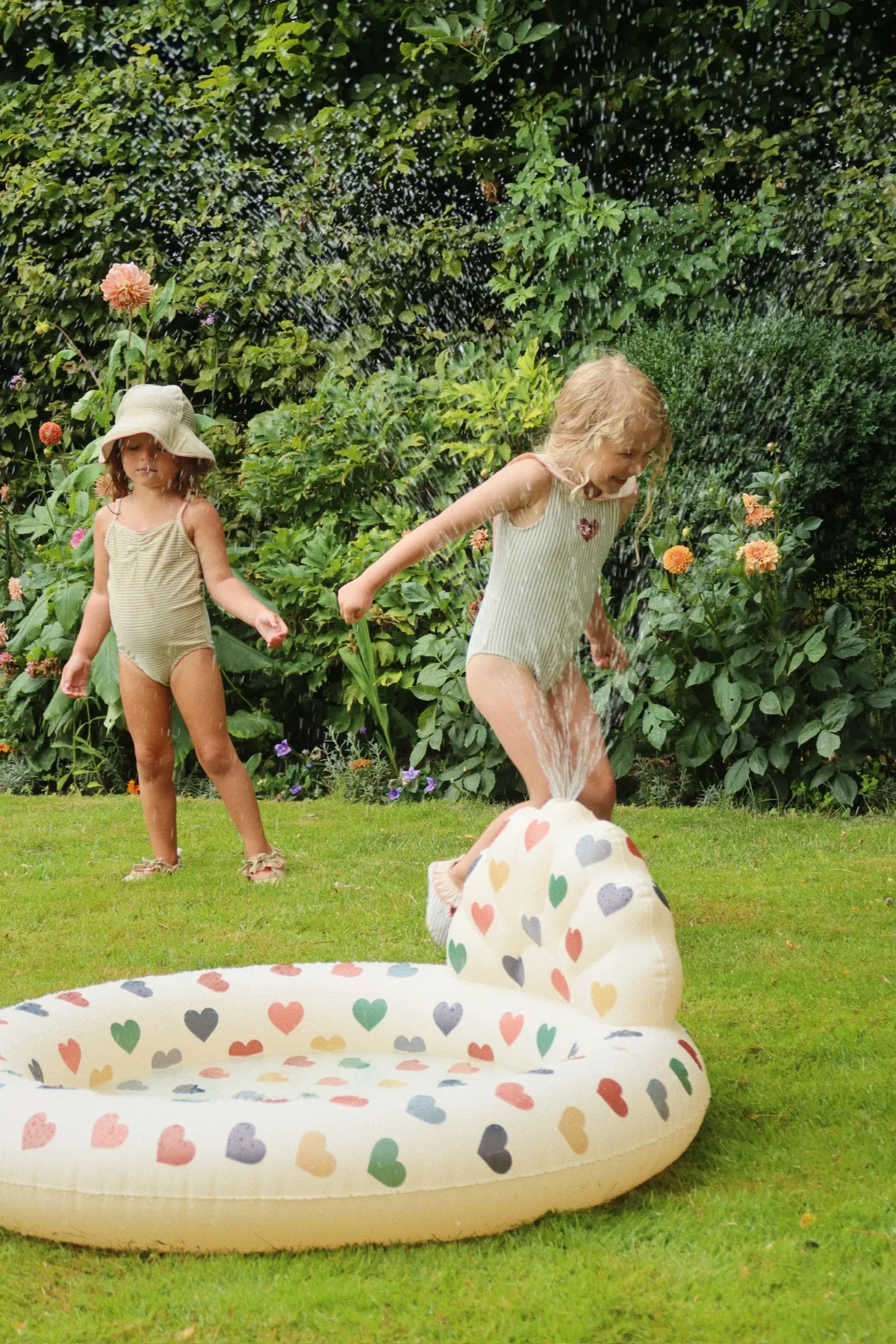 Konges Slojd ujumistrikoo Gina, BLUE STRIPE Lasteriided - HellyK - Kvaliteetsed lasteriided, villariided, barefoot jalatsid